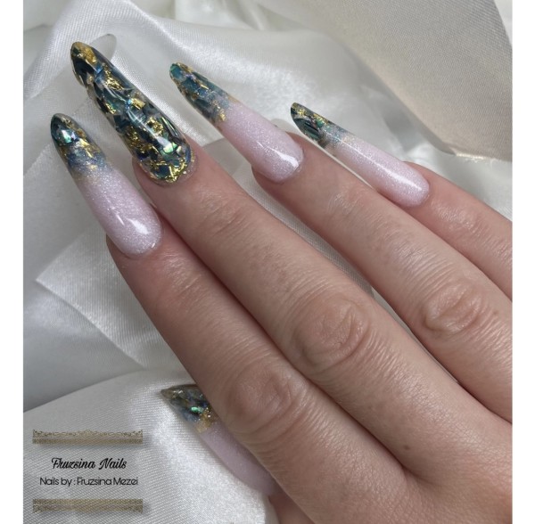 Shell Nails